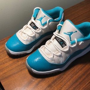 Jordan 5 Grape Kids Size 1Y